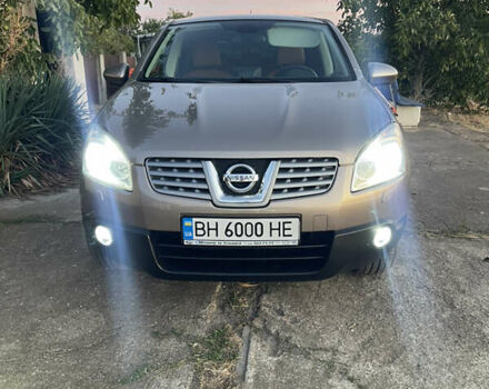 Желтый Ниссан Кашкай, объемом двигателя 2 л и пробегом 232 тыс. км за 10000 $, фото 29 на Automoto.ua