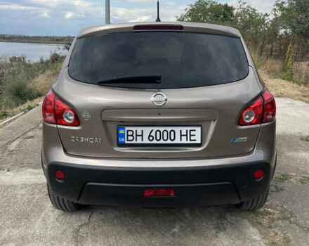 Желтый Ниссан Кашкай, объемом двигателя 2 л и пробегом 232 тыс. км за 10000 $, фото 3 на Automoto.ua