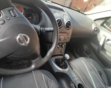 Серый Ниссан Кашкай, объемом двигателя 1.6 л и пробегом 134 тыс. км за 7500 $, фото 6 на Automoto.ua