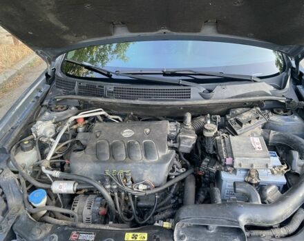 Сірий Ніссан Кашкай, об'ємом двигуна 2 л та пробігом 400 тис. км за 7500 $, фото 5 на Automoto.ua