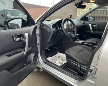 Серый Ниссан Кашкай, объемом двигателя 1.5 л и пробегом 314 тыс. км за 8500 $, фото 8 на Automoto.ua