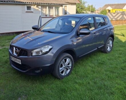 Серый Ниссан Кашкай, объемом двигателя 1.5 л и пробегом 270 тыс. км за 9600 $, фото 1 на Automoto.ua