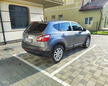 Серый Ниссан Кашкай, объемом двигателя 1.6 л и пробегом 225 тыс. км за 9900 $, фото 4 на Automoto.ua