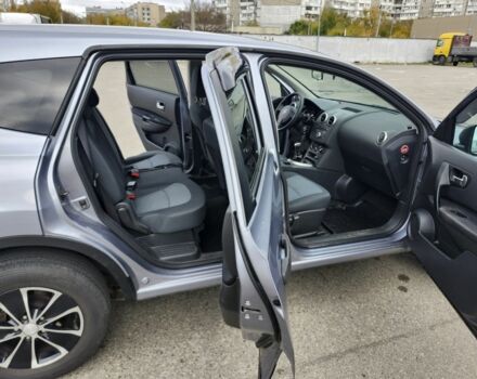 Серый Ниссан Кашкай, объемом двигателя 1.6 л и пробегом 143 тыс. км за 10500 $, фото 14 на Automoto.ua