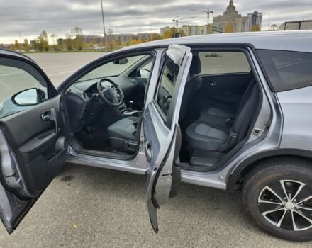 Серый Ниссан Кашкай, объемом двигателя 1.6 л и пробегом 143 тыс. км за 10500 $, фото 12 на Automoto.ua