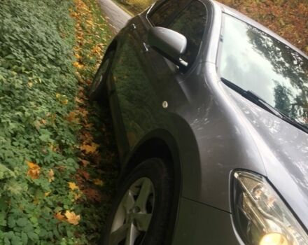 Серый Ниссан Кашкай, объемом двигателя 2 л и пробегом 250 тыс. км за 251 $, фото 3 на Automoto.ua