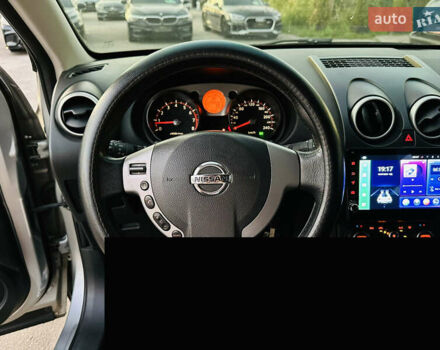 Сірий Ніссан Кашкай, об'ємом двигуна 2 л та пробігом 170 тис. км за 9200 $, фото 26 на Automoto.ua