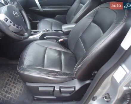 Серый Ниссан Кашкай, объемом двигателя 2 л и пробегом 234 тыс. км за 8900 $, фото 11 на Automoto.ua