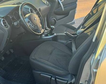 Серый Ниссан Кашкай, объемом двигателя 1.6 л и пробегом 320 тыс. км за 7600 $, фото 7 на Automoto.ua