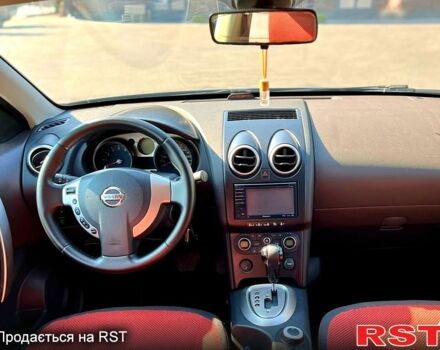 Сірий Ніссан Кашкай, об'ємом двигуна 2 л та пробігом 228 тис. км за 7600 $, фото 5 на Automoto.ua