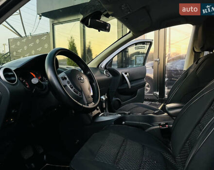 Сірий Ніссан Кашкай, об'ємом двигуна 2 л та пробігом 170 тис. км за 9200 $, фото 13 на Automoto.ua