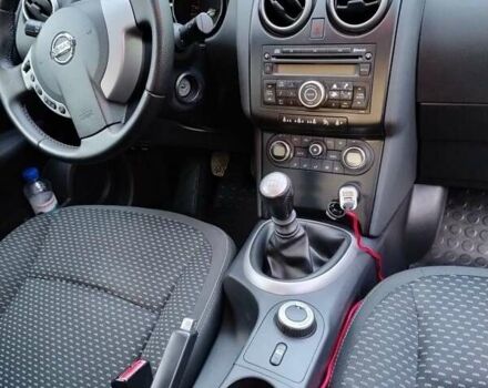 Серый Ниссан Кашкай, объемом двигателя 2 л и пробегом 287 тыс. км за 8200 $, фото 5 на Automoto.ua