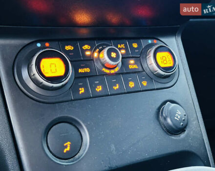 Сірий Ніссан Кашкай, об'ємом двигуна 2 л та пробігом 170 тис. км за 9200 $, фото 30 на Automoto.ua