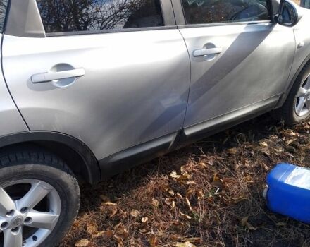 Серый Ниссан Кашкай, объемом двигателя 1.6 л и пробегом 272 тыс. км за 7200 $, фото 4 на Automoto.ua