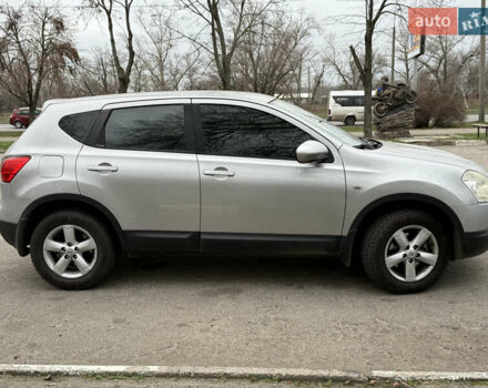 Серый Ниссан Кашкай, объемом двигателя 2 л и пробегом 130 тыс. км за 8200 $, фото 5 на Automoto.ua