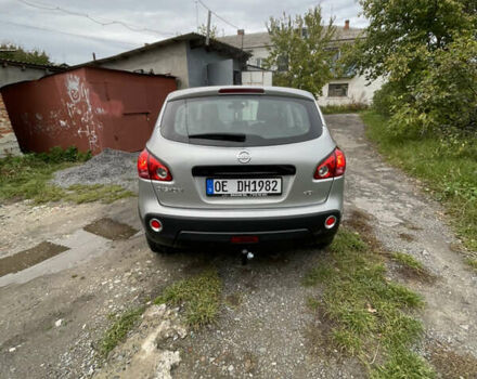 Серый Ниссан Кашкай, объемом двигателя 1.5 л и пробегом 218 тыс. км за 7750 $, фото 4 на Automoto.ua
