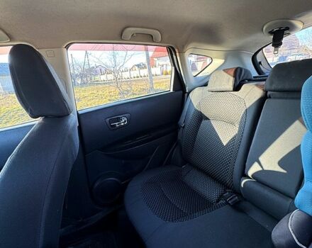 Серый Ниссан Кашкай, объемом двигателя 2 л и пробегом 290 тыс. км за 7500 $, фото 8 на Automoto.ua