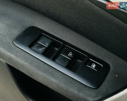 Сірий Ніссан Кашкай, об'ємом двигуна 2 л та пробігом 170 тис. км за 9200 $, фото 25 на Automoto.ua