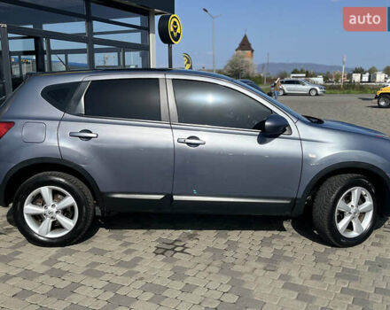 Серый Ниссан Кашкай, объемом двигателя 2 л и пробегом 207 тыс. км за 7999 $, фото 7 на Automoto.ua