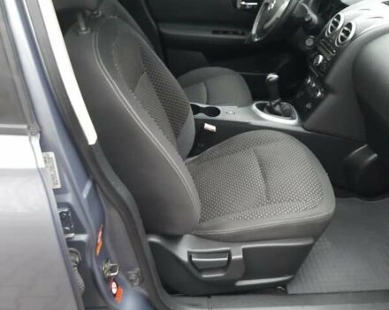 Серый Ниссан Кашкай, объемом двигателя 1.6 л и пробегом 241 тыс. км за 7850 $, фото 25 на Automoto.ua