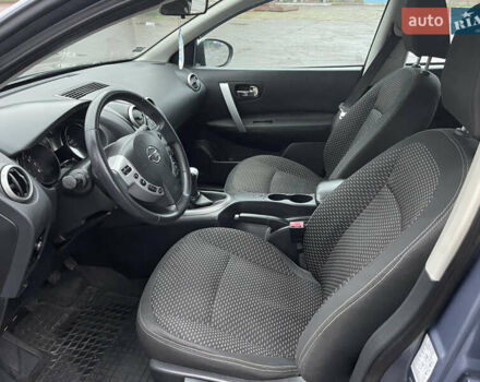 Серый Ниссан Кашкай, объемом двигателя 1.6 л и пробегом 212 тыс. км за 7800 $, фото 25 на Automoto.ua