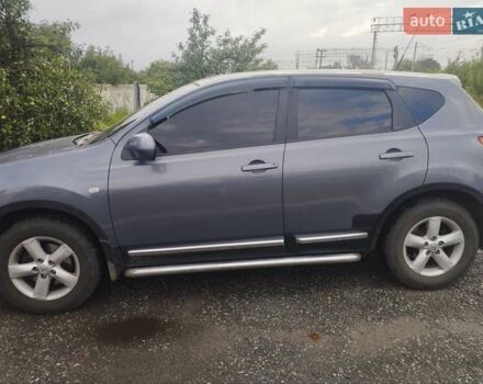 Серый Ниссан Кашкай, объемом двигателя 2 л и пробегом 210 тыс. км за 8300 $, фото 2 на Automoto.ua