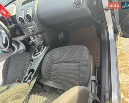 Серый Ниссан Кашкай, объемом двигателя 1.46 л и пробегом 220 тыс. км за 7900 $, фото 6 на Automoto.ua