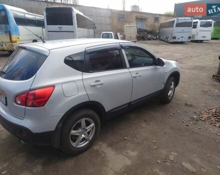 Серый Ниссан Кашкай, объемом двигателя 2 л и пробегом 360 тыс. км за 6500 $, фото 4 на Automoto.ua