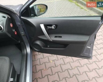 Серый Ниссан Кашкай, объемом двигателя 1.6 л и пробегом 241 тыс. км за 7850 $, фото 44 на Automoto.ua