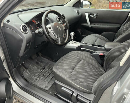 Серый Ниссан Кашкай, объемом двигателя 2 л и пробегом 137 тыс. км за 8000 $, фото 12 на Automoto.ua