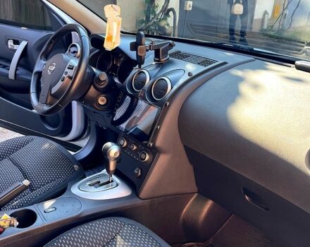 Серый Ниссан Кашкай, объемом двигателя 2 л и пробегом 188 тыс. км за 8500 $, фото 3 на Automoto.ua