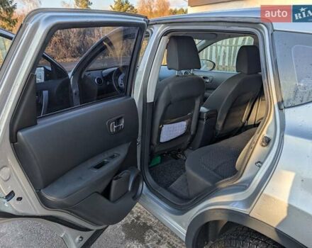 Серый Ниссан Кашкай, объемом двигателя 1.5 л и пробегом 272 тыс. км за 7999 $, фото 9 на Automoto.ua