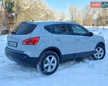 Серый Ниссан Кашкай, объемом двигателя 2 л и пробегом 277 тыс. км за 8100 $, фото 10 на Automoto.ua