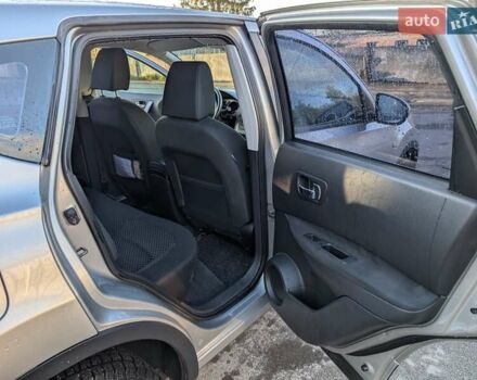 Серый Ниссан Кашкай, объемом двигателя 1.5 л и пробегом 272 тыс. км за 7999 $, фото 10 на Automoto.ua