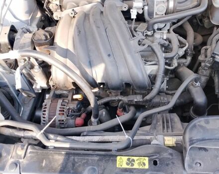 Серый Ниссан Кашкай, объемом двигателя 1.6 л и пробегом 272 тыс. км за 7200 $, фото 8 на Automoto.ua