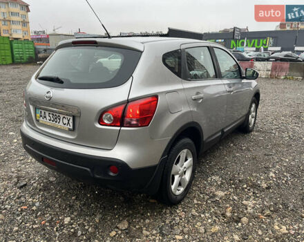 Серый Ниссан Кашкай, объемом двигателя 2 л и пробегом 137 тыс. км за 8000 $, фото 6 на Automoto.ua