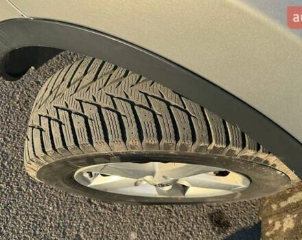 Серый Ниссан Кашкай, объемом двигателя 1.6 л и пробегом 320 тыс. км за 7600 $, фото 13 на Automoto.ua