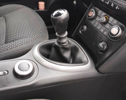 Серый Ниссан Кашкай, объемом двигателя 2 л и пробегом 239 тыс. км за 3900 $, фото 18 на Automoto.ua