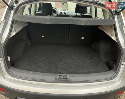 Серый Ниссан Кашкай, объемом двигателя 2 л и пробегом 137 тыс. км за 8000 $, фото 8 на Automoto.ua