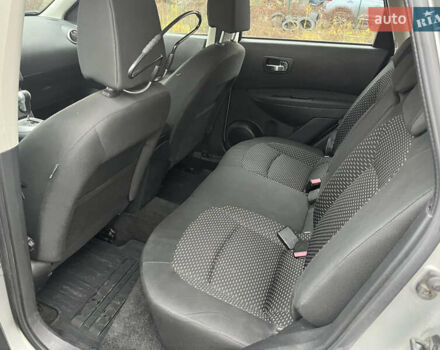 Серый Ниссан Кашкай, объемом двигателя 2 л и пробегом 137 тыс. км за 8000 $, фото 10 на Automoto.ua