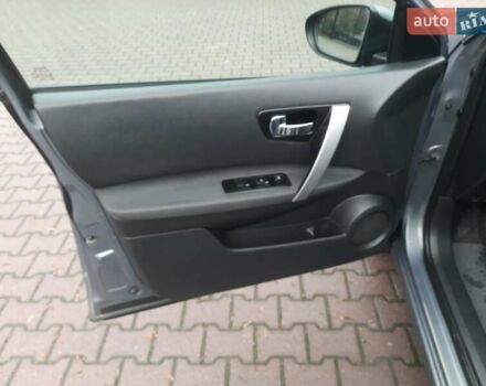 Серый Ниссан Кашкай, объемом двигателя 1.6 л и пробегом 241 тыс. км за 7850 $, фото 38 на Automoto.ua