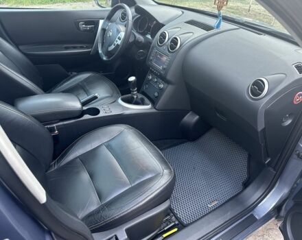 Серый Ниссан Кашкай, объемом двигателя 1.5 л и пробегом 256 тыс. км за 8500 $, фото 7 на Automoto.ua