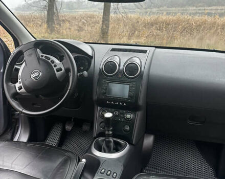Серый Ниссан Кашкай, объемом двигателя 1.5 л и пробегом 258 тыс. км за 7999 $, фото 3 на Automoto.ua