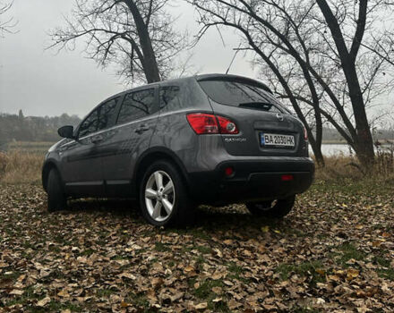Серый Ниссан Кашкай, объемом двигателя 1.5 л и пробегом 258 тыс. км за 7999 $, фото 2 на Automoto.ua