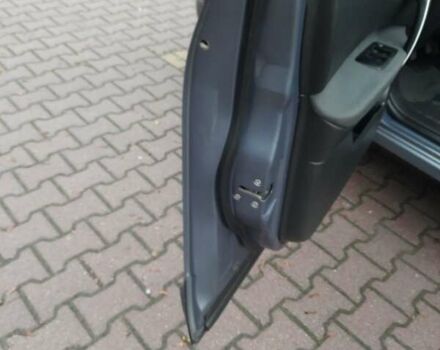 Серый Ниссан Кашкай, объемом двигателя 1.6 л и пробегом 241 тыс. км за 7850 $, фото 35 на Automoto.ua