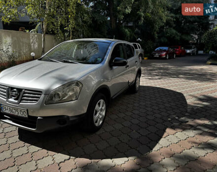 Серый Ниссан Кашкай, объемом двигателя 1.6 л и пробегом 203 тыс. км за 8500 $, фото 4 на Automoto.ua