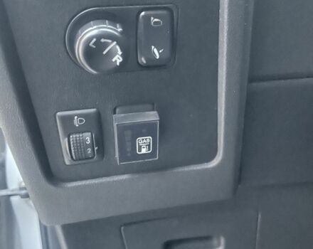 Серый Ниссан Кашкай, объемом двигателя 2 л и пробегом 300 тыс. км за 7800 $, фото 6 на Automoto.ua