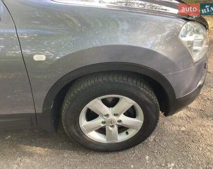 Серый Ниссан Кашкай, объемом двигателя 2 л и пробегом 222 тыс. км за 7850 $, фото 15 на Automoto.ua