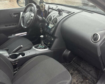 Серый Ниссан Кашкай, объемом двигателя 1.5 л и пробегом 226 тыс. км за 8100 $, фото 5 на Automoto.ua