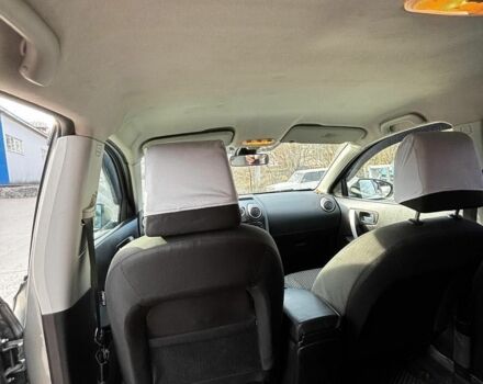 Серый Ниссан Кашкай, объемом двигателя 1.5 л и пробегом 270 тыс. км за 6800 $, фото 7 на Automoto.ua